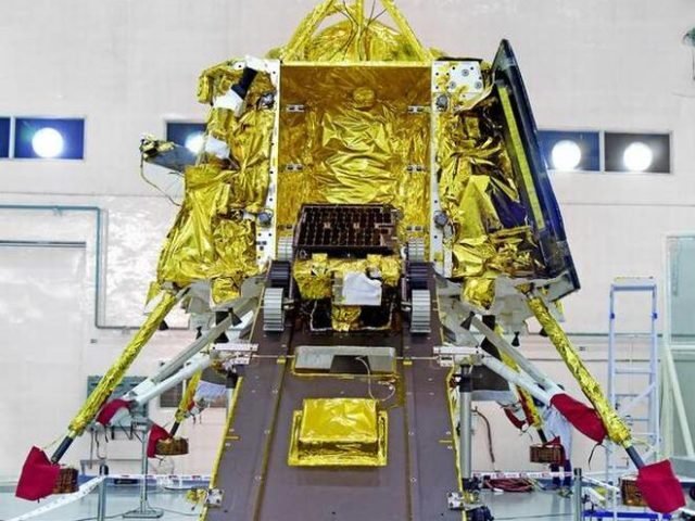 Towards the Moon: Chandrayan 2