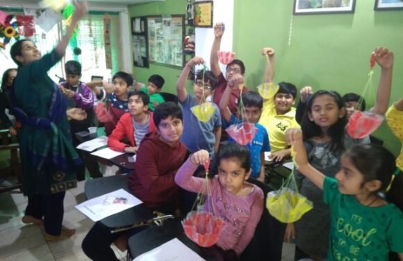 KITE-MAKING WORKSHOP